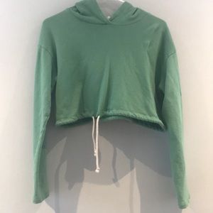 cropped hoodie